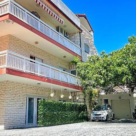 Apartments Neven Omiš Zewnętrze zdjęcie